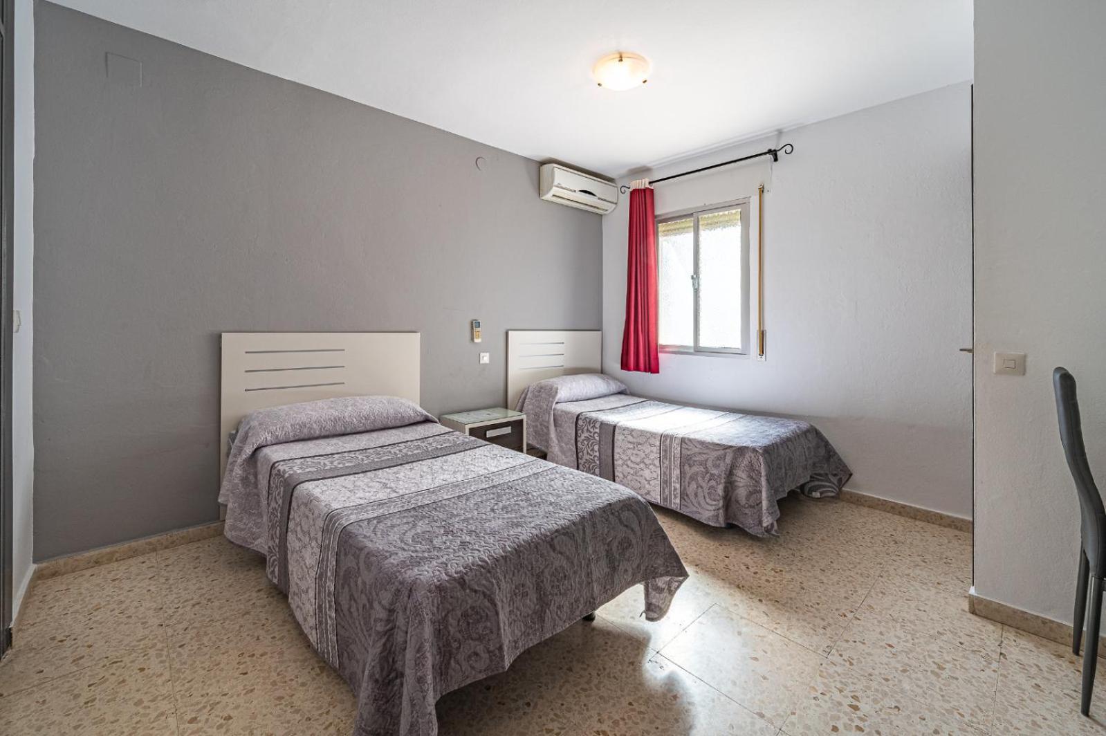 Hostal Ocana Manilva Bagian luar foto