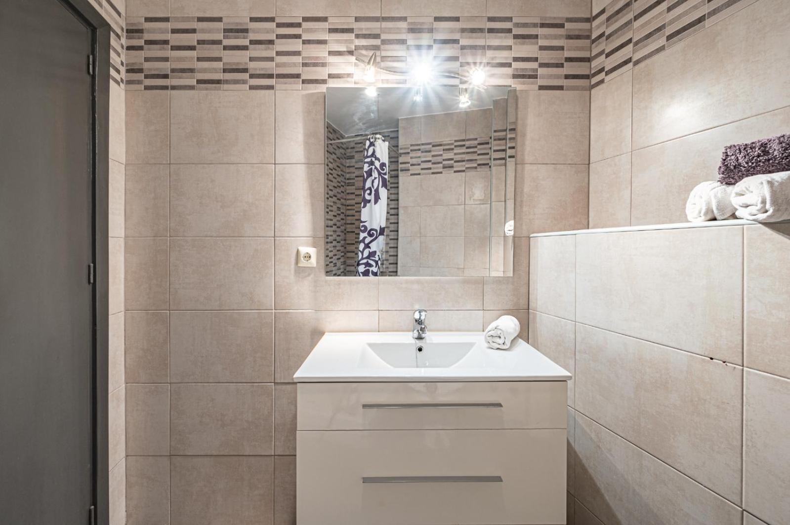 Hostal Ocana Manilva Bagian luar foto