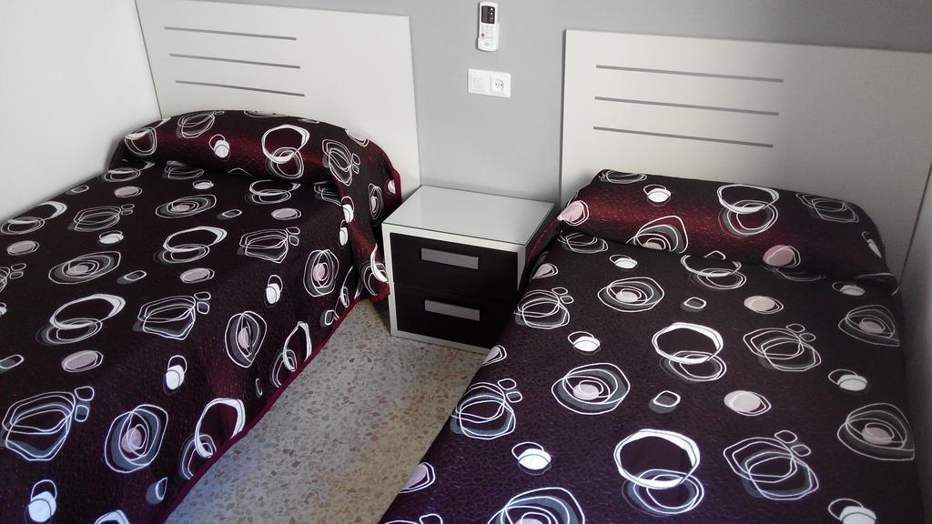 Hostal Ocana Manilva Ruang foto